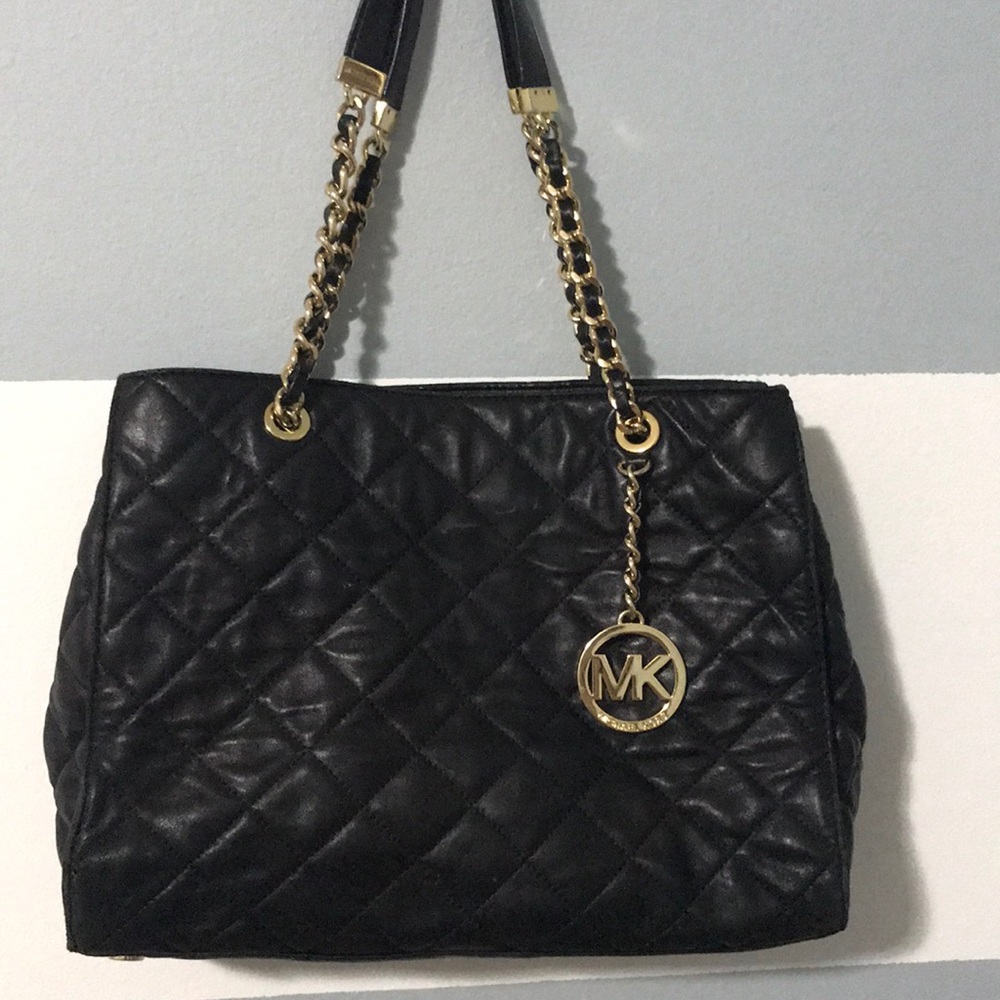 Pleated black Michael Kors purse